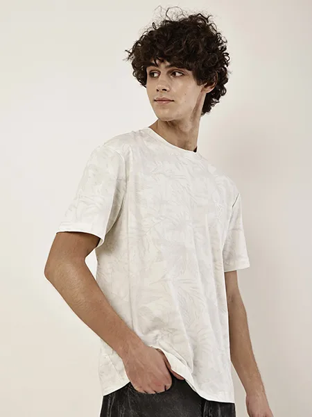Washed Embroidered Graphic T-Shirt