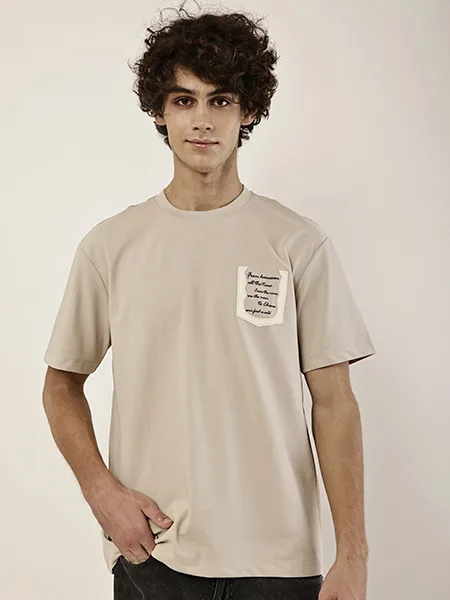 ZAKH Men's Beige Textured Graphic T-Shirt